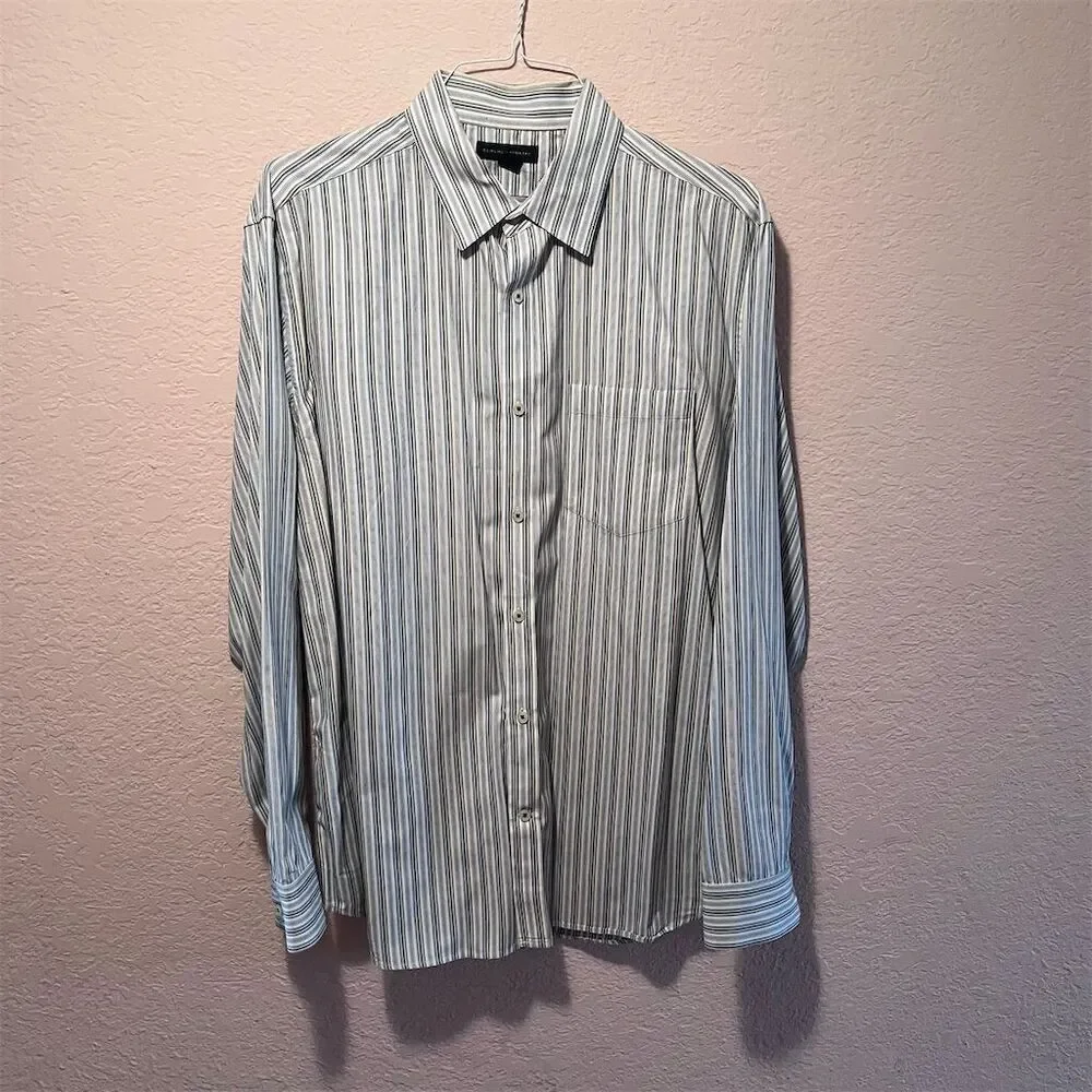 *30off3*NWOT. Banana Republic Men's XL Blue Striped Long Sleeve Button-Up Shirt.